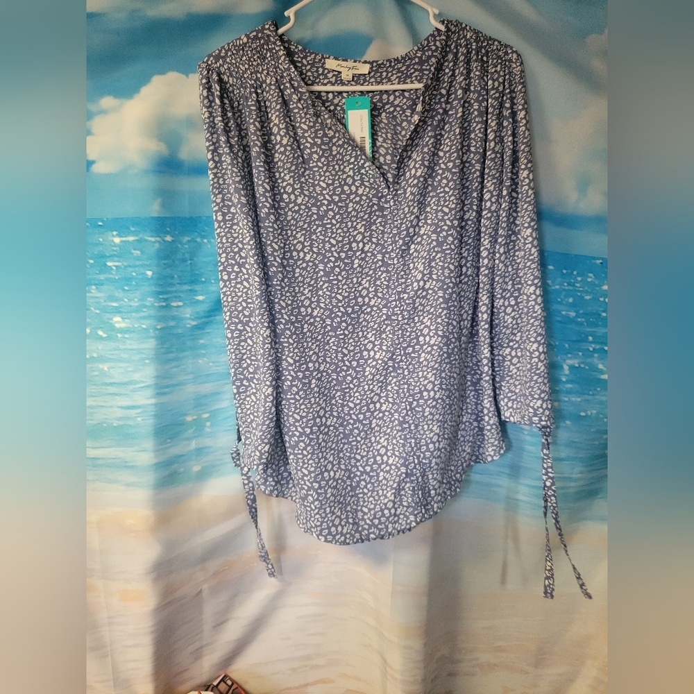 Monday Fun NWT Stitch Fix Amiyah Tie Sleeve Blouse in Blue Women's Size Medium